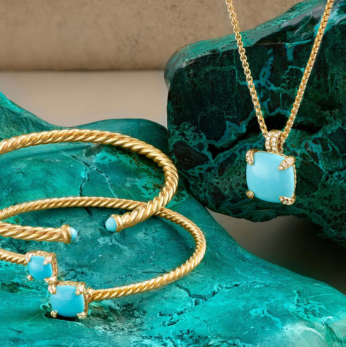 The Difference Between Genuine Turquoise and Other Stones